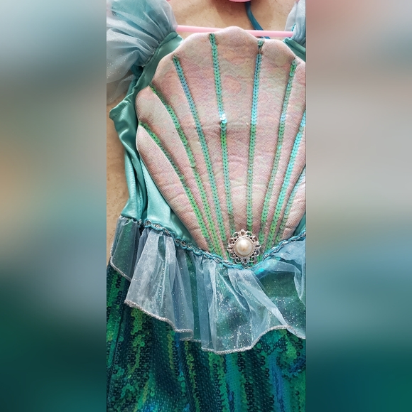 MERMAID COSTUME 7-8 - Picture 4 of 13